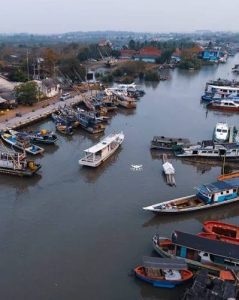Foto udara Pelabuhan Karangantu Kota Serang tempat bersandar kapal nelayan Banten TA 202