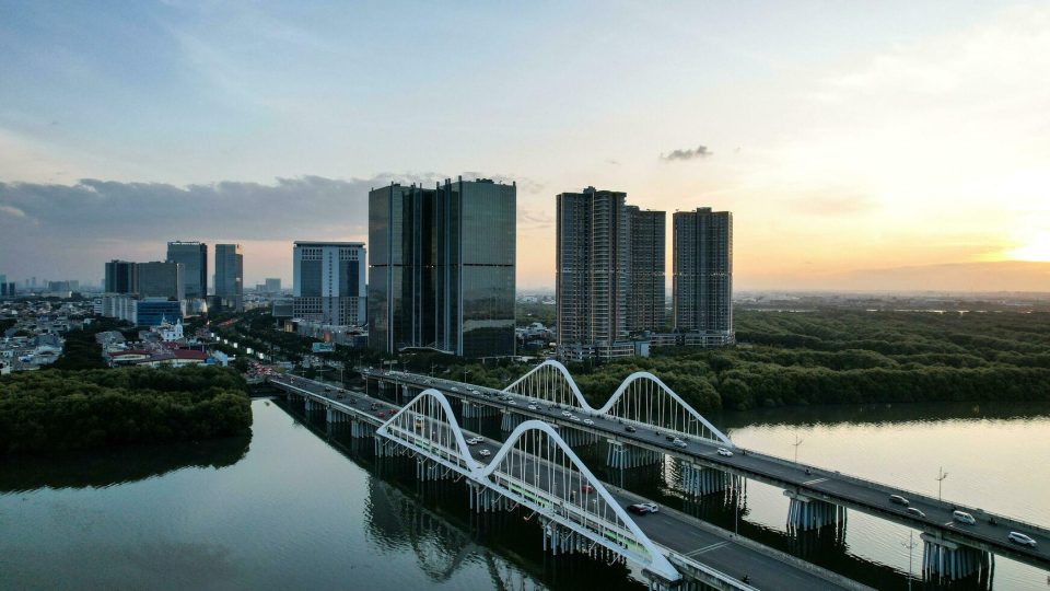 Pengembangan infrastruktur modern berbasis smart city pesisir Tangerang di PIK 2 sorotan BantenBersatu